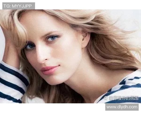 扎丸子头的足球球星展现不一样的场上风采与个性魅力